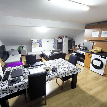 Historia Hostel Skopje Luaran gambar