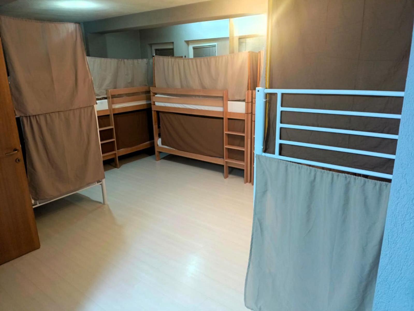 Historia Hostel Skopje Luaran gambar